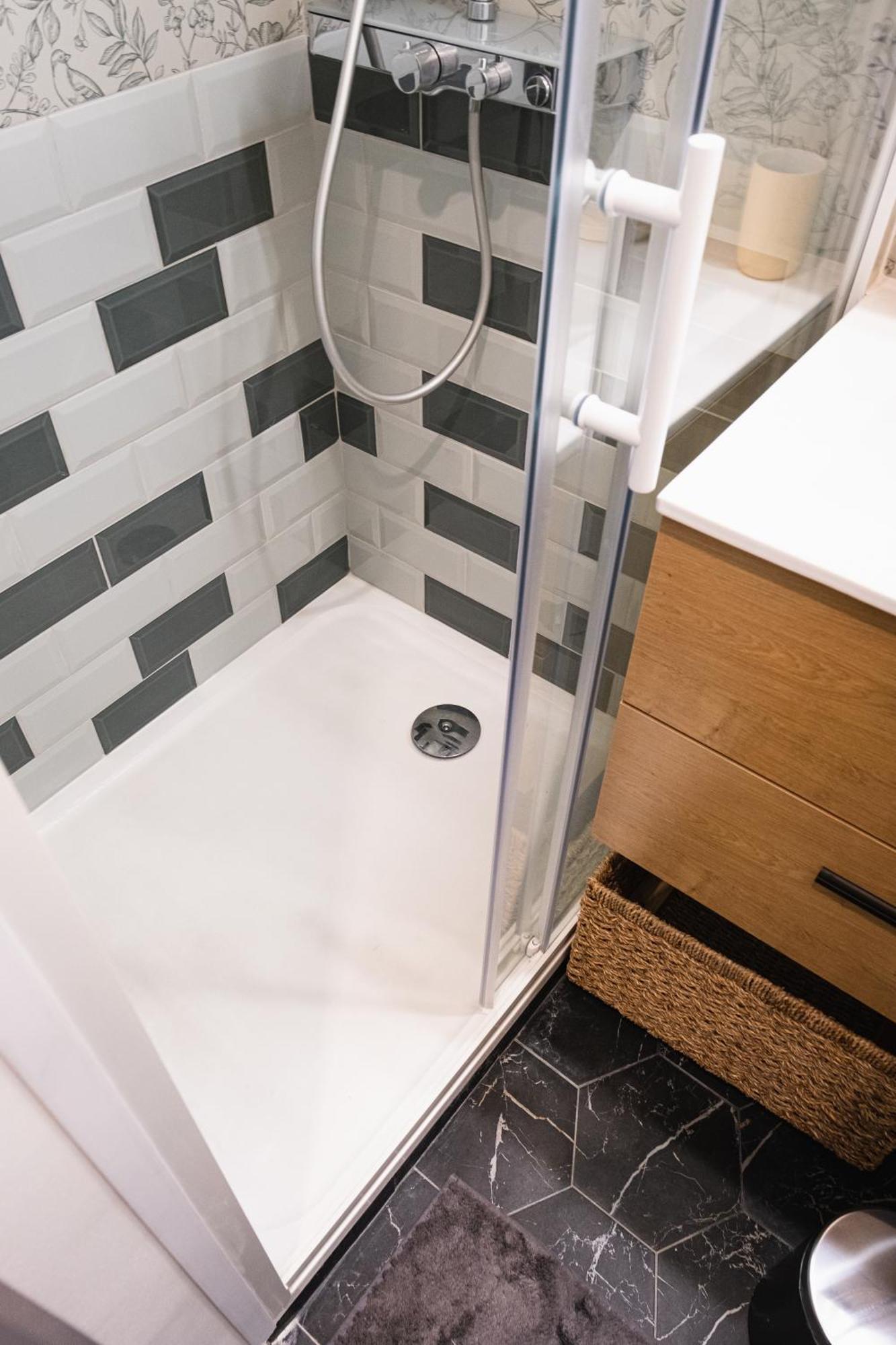 Sublime 3 Rooms Showers Bois-Colombes Εξωτερικό φωτογραφία